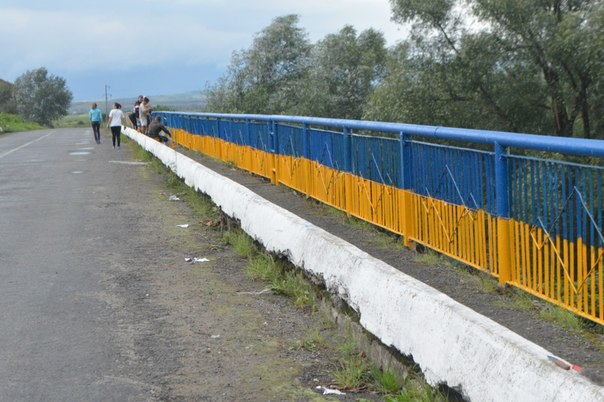 У Великих Лучках на Мукачівщині також буде свій жовто-блакитний "Міст єднання" (ФОТО, ВІДЕО)