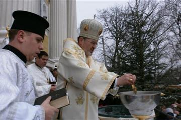 Греко-католики Ужгорода зможуть освячувати воду сьогодні та завтра