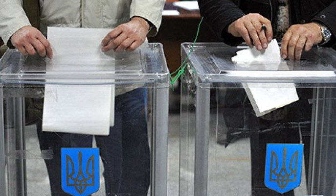 Найбільше повідомлень про порушення на виборах надійшло з Ужгорода, найспокійніше було у Сваляві – міліція