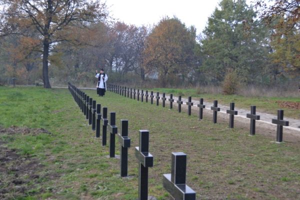 У Тересві на Тячівщині освячено могили військовиків Першої Світової війни (ФОТО)