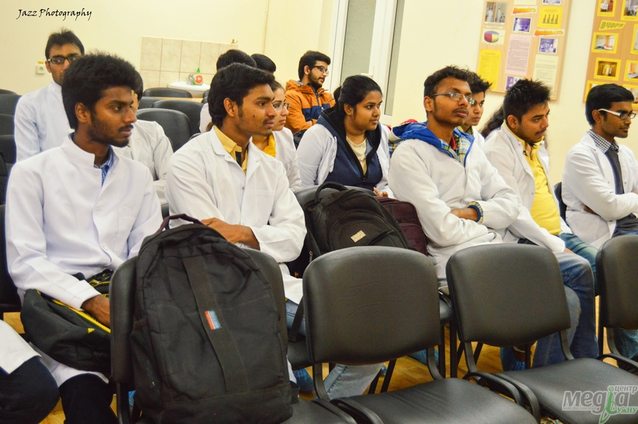 Студенти-іноземці ініціювали в УжНУ створення наукового гуртка на медфаку 