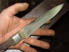 В Ужгороді чоловік намагався покінчити життя самогубством, порізавши живіт
