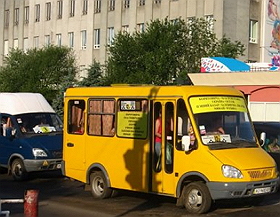В Ужгороді перевізники випустили на маршрути тільки "газові" "маршрутки"