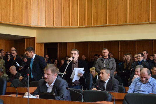 Громада в Ужгороді домоглася зняття питання по приватизації 74 об’єктів комунального майна

