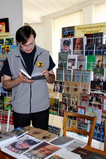 В Ужгороді проходить головне книжкове свято Закарпаття "Книга-фест-2015" (ФОТО)