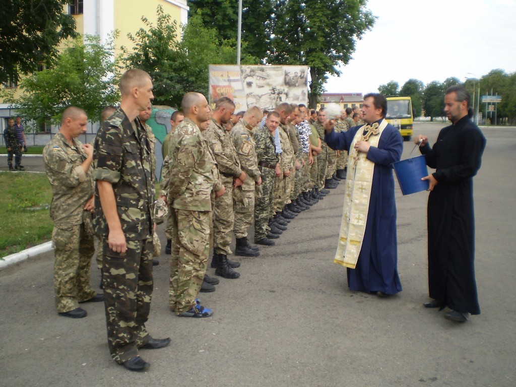 Військовики 128-ї бригади на Сході отримали допомогу від військового храму Мукачівської єпархії УПЦ МП