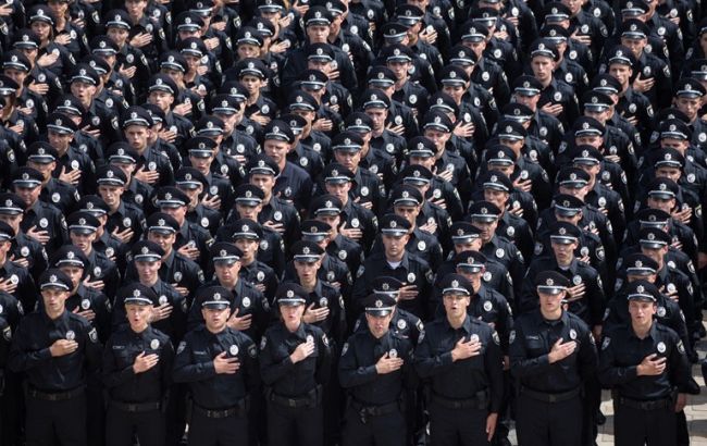 До підрозділу патрульної поліції на Закарпатті увійде близько 150 осіб, курсантів випустять у листопаді