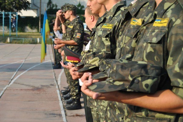 До 15 вересня в УжНУ прийматимуть заяви від бажаючих здобути військову підготовку