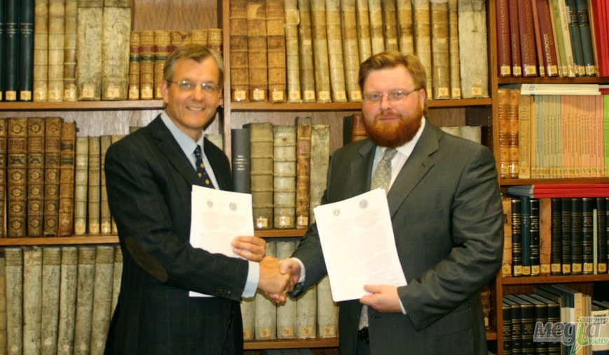УжНУ підписав угоду про співпрацю із Кельнським університетом