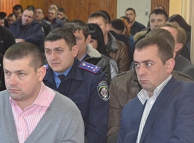 В Ужгороді заради "спільної мети" координувалися стара міліція з новою поліцією (ФОТО)