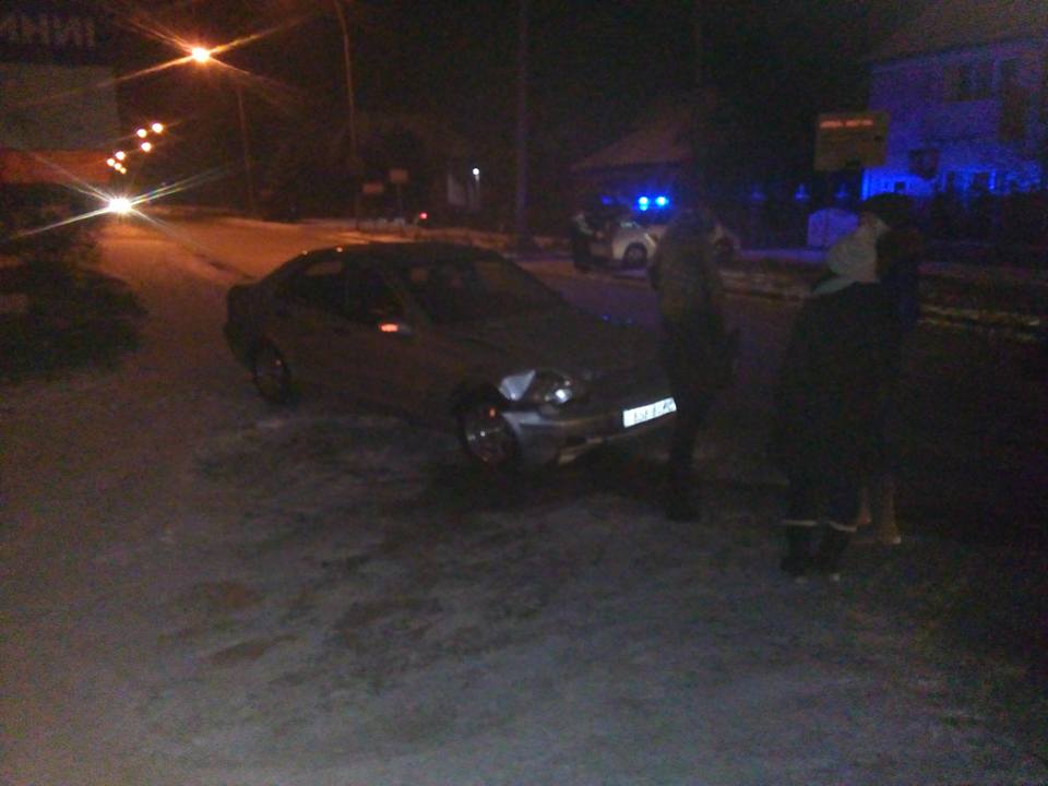 В Ужгороді сталася ДТП, винуватець втік з місця аварії (ФОТО)