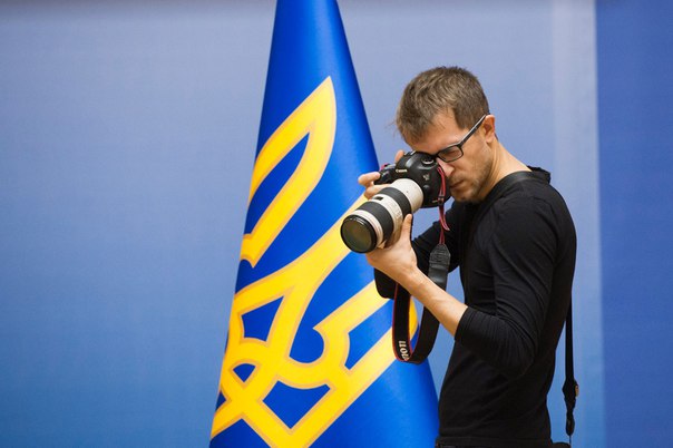 Закарпатський фотограф Порошенка за рік "наклацав" 116 тисяч кадрів (ФОТО)