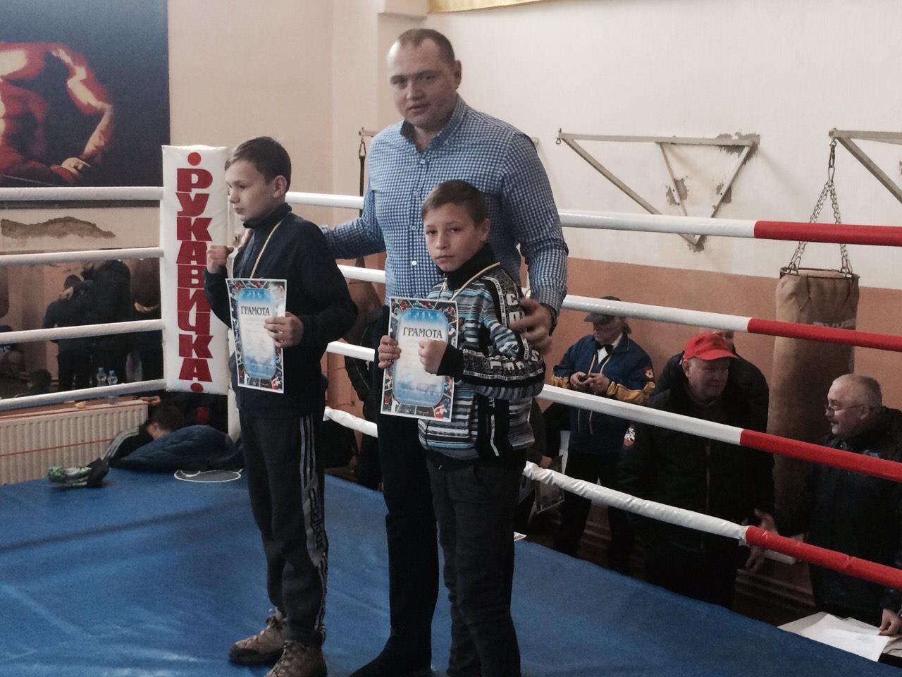У Мукачеві відбувся перший у 2016 Чемпіонат Закапатської області з боксу
