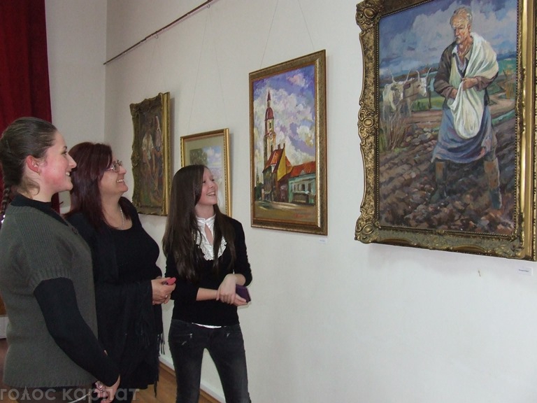 У рамках Днів угорської культури у Берегові запрацювала виставка полотен Гарані, Горонгозо та Зіхермана (ФОТО) 