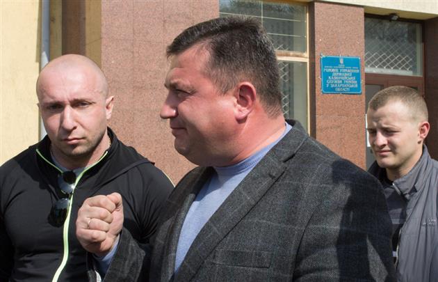 Депутати Ужгородської міськради вимагають звільнити свого колегу Ковальського з посади директора ЖРЕРу