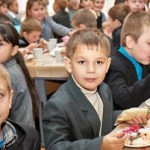 Хуст готовий профінансувати безплатне харчування для учнів початкових шкіл міста на суму майже 2 млн грн
