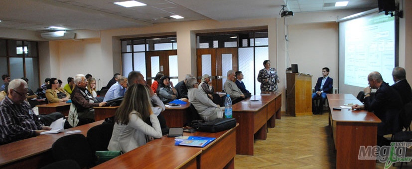 "Теорія прийняття рішень" була основною темою міжнародної школи-семінару математиків в Ужгороді
