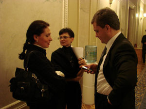 Власником 50% "Закарпаттяобленерго", в якому працює дружина керівника НАБУ, є екс-голова адміністрації Януковича