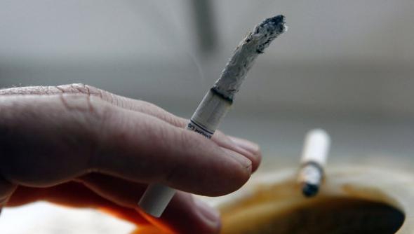 На Великоберезнянщині зять урятував від загибелі тестя, який поснув із запаленою сигаретою