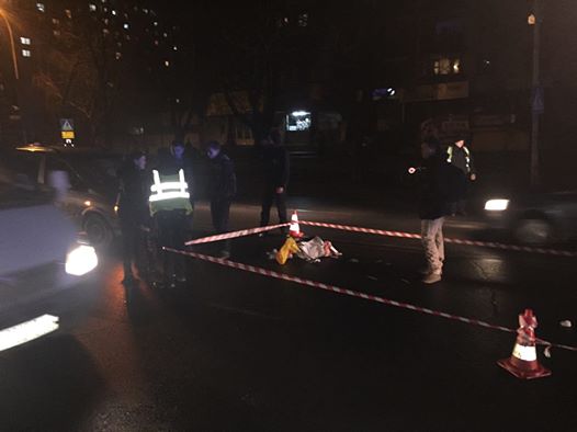 В Ужгороді п'яний водій "словацького" мінівена збив на "зебрі" пішохода (ФОТО)
