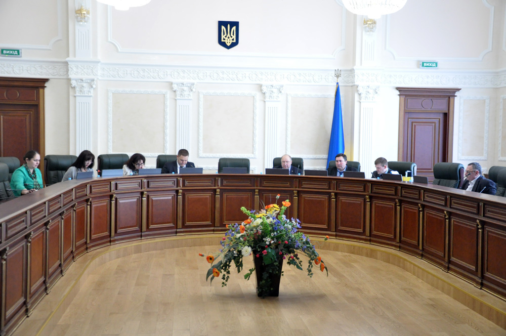 ВРЮ рекомендуватиме Порошенкові призначити нового суддю господарського суду Закарпатської області