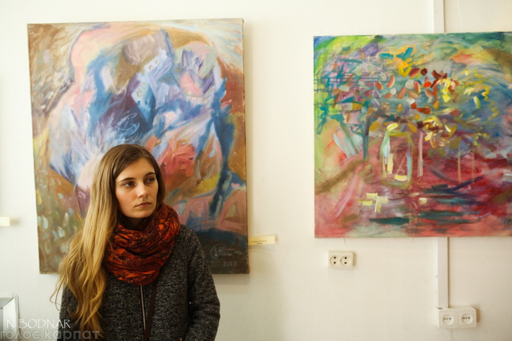 В Ужгороді відкрилась жіноча мистецька виставка (ФОТО)