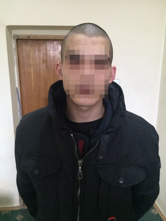 У Мукачеві крадій з 10-річним тюремним "стажем" за один день поцупив у городян техніки на тисячі гривень
