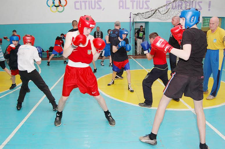 Закарпатські боксери готуються до Чемпіонату України (ФОТО)