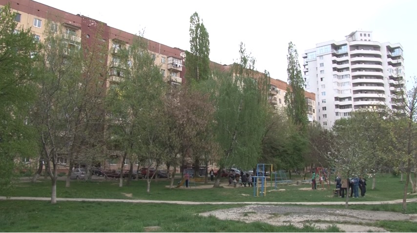 В Ужгороді хочуть віддати "під гаражі" ще одну зелену зону (ВІДЕО)