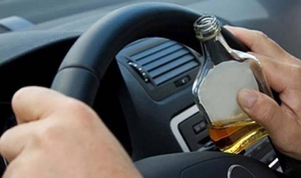 Протягом великодньої доби в Ужгороді та Мукачеві зупинили 15 п'яних водіїв