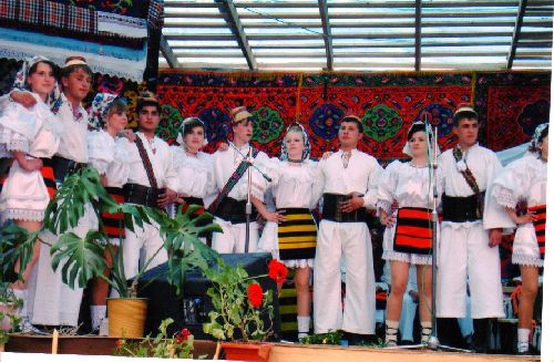 Закарпатські румуни проведуть фестиваль народного мистецтва на Рахівщині 
