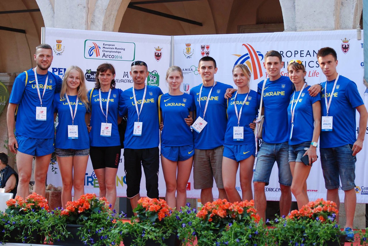 У десятці спортсменів, що представили Україну на Чемпіонаті Європи із гірського бігу, були й бігуни з Закарпаття (ФОТО)