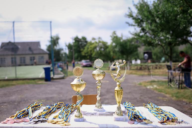 На Ужгородщині вже втретє відбувся фестиваль спорту "Середнє приймає друзів" (ФОТО, ВІДЕО)