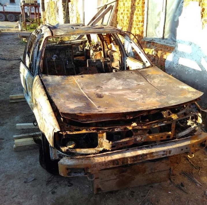 На Мукачівщині вщент згорів "Volkswagen Passat" (ФОТО)