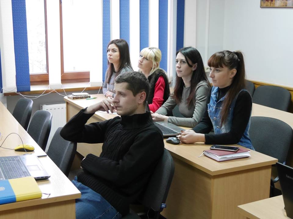 OPENDATA-інтенсив провели сьогодні для працівників мерії в Ужгороді (ФОТО)