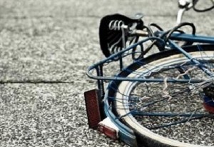 На Берегівщині ВАЗ збив велосипедиста, водій авта виправдовується погрішенням самопочуття