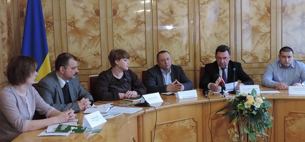 В Ужгороді говорили про безоплатну правову допомогу нацменшин Закарпаття