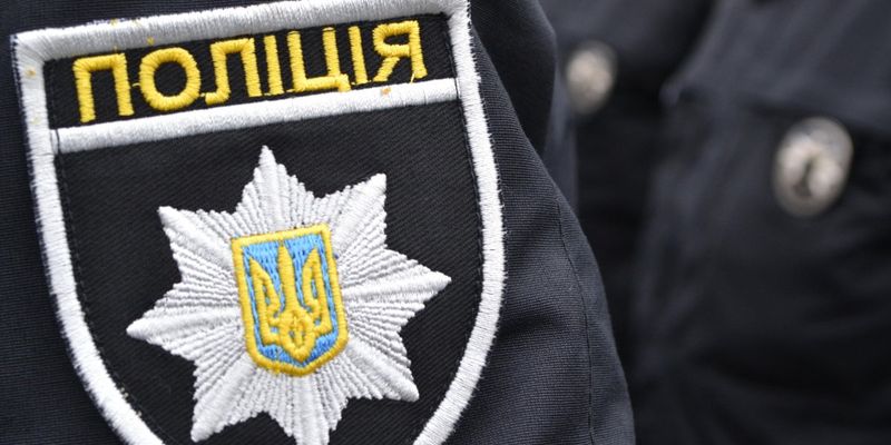 Поліцейським, які "кришували" наркопритон у Мукачеві, загрожує до десяти років тюрми з конфіскацією