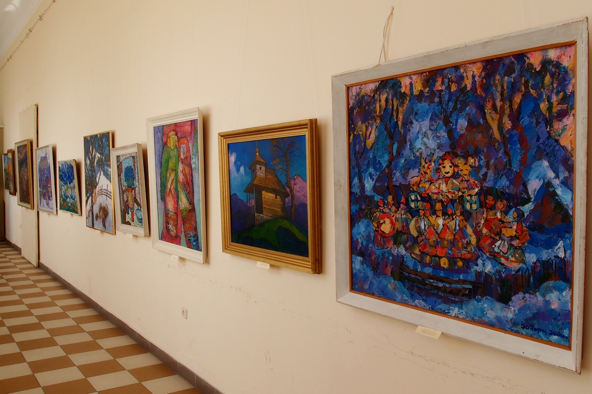 В Ужгороді запрацювала виставка майстрів закарпатської школи живопису (ФОТО)