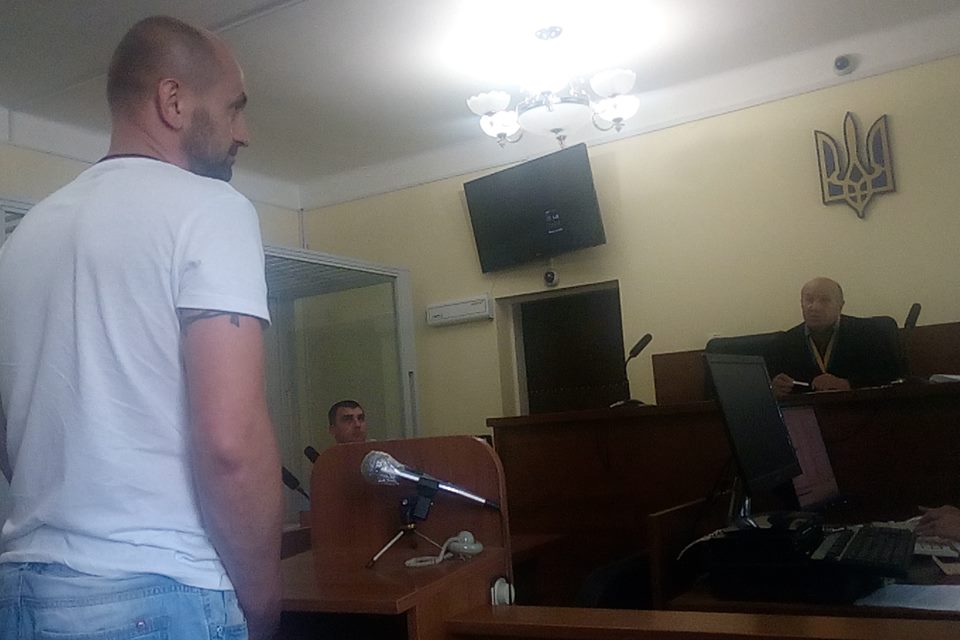 Суддя-неадекват Ротмістренко знайшов у Мукачеві "терпилу", що недолуго намагався взяти на себе його провину (ФОТО, ВІДЕО)