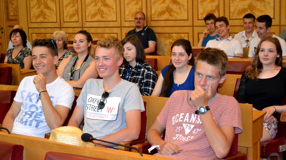 До Закарпаття з ознайомчим візитом завітали півсотні студентів та педагогів з Пардубіцького краю Чехії (ФОТО)