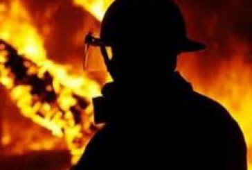Пожежа на фермерському господарстві на Берегівщині понищила 2 комбайни, ГАЗ і автобус "Неоплан"