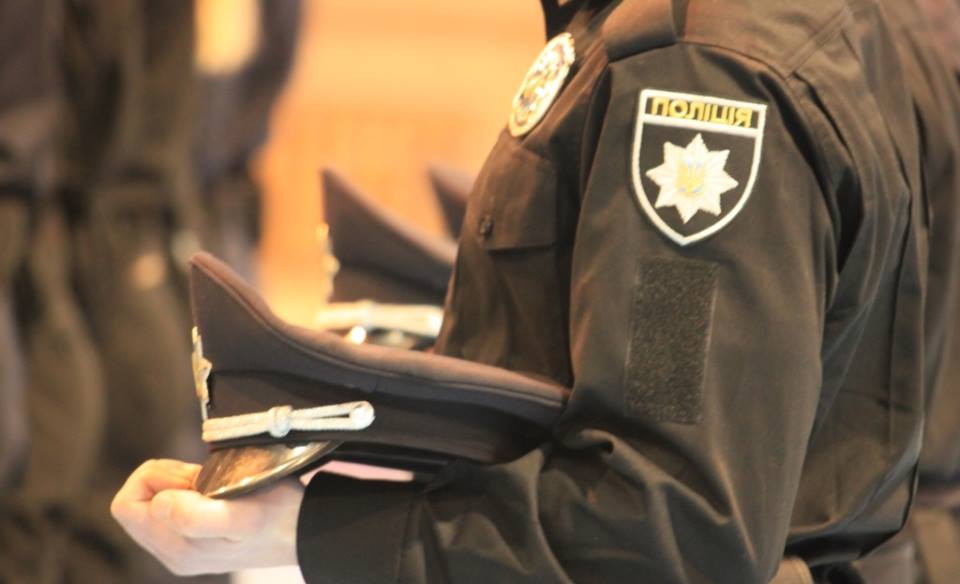 В Ужгороді 27 нових патрульних поліцейських склали присягу (ФОТО)