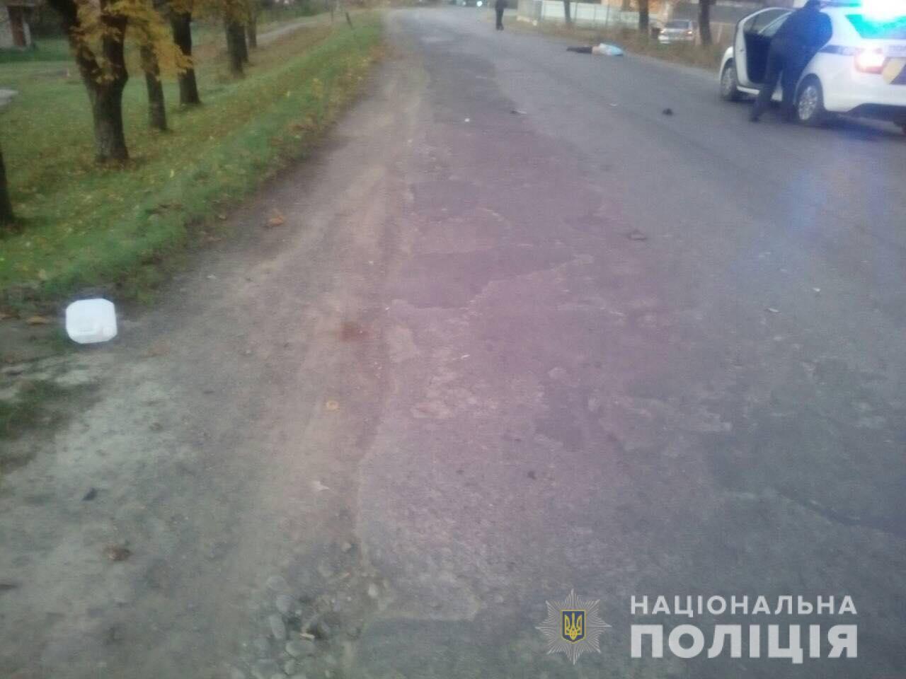 На Тячівщині в "п'яній" ДТП загинув пішохід (ФОТО)