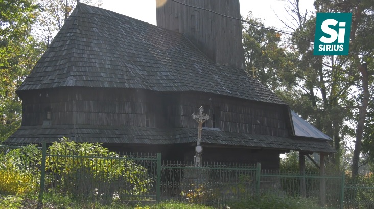 Громада Вільховиці, що на Мукачівщині, самотужки дбає про старовинну дерев'яну церкву (ВІДЕО)
