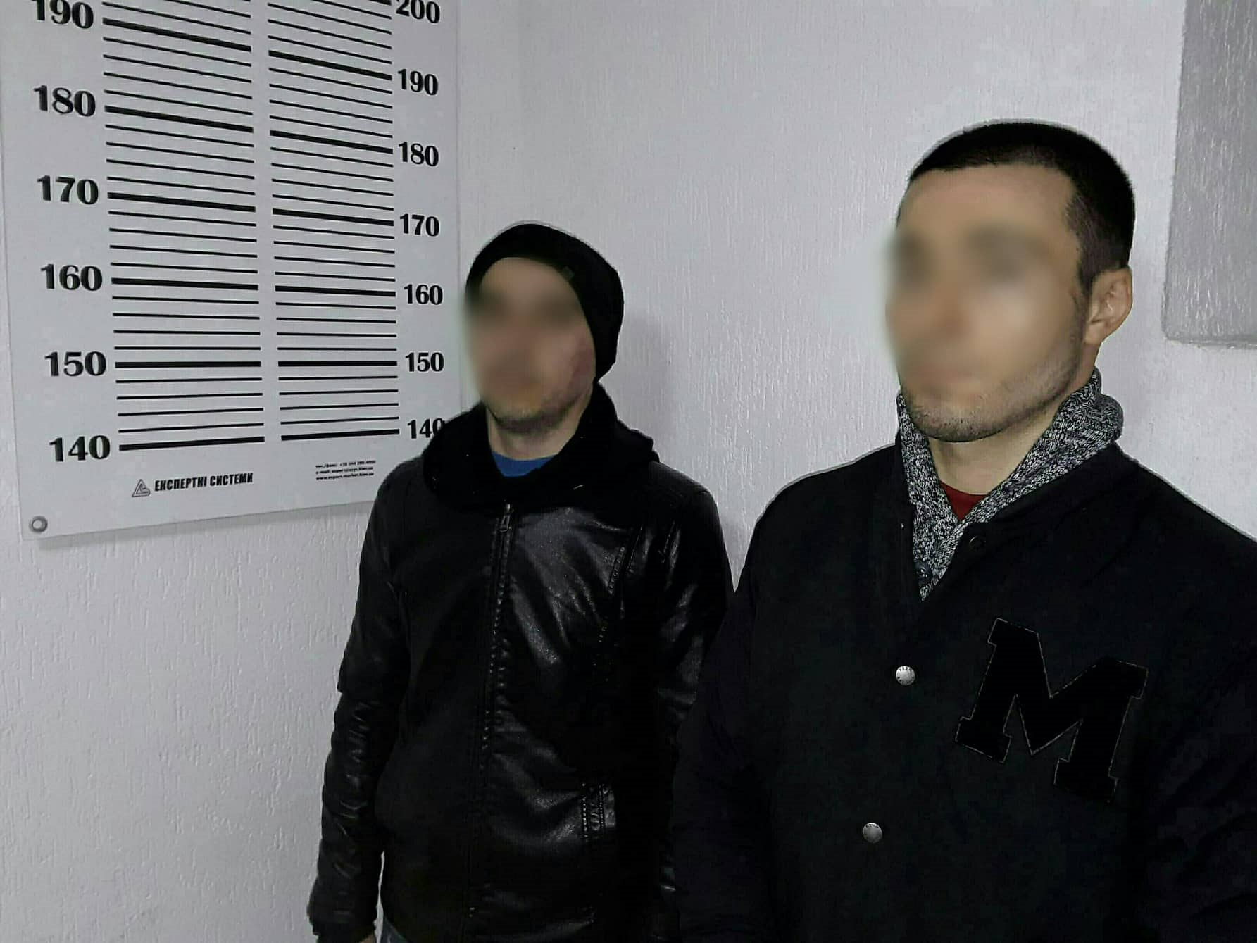 Двох росіян, що намагалися нелегально потрапити до Європи, затримали на Закарпатті (ФОТО)