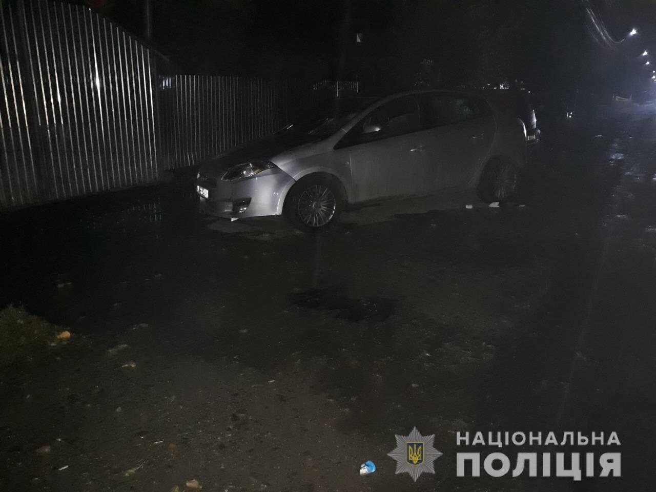 У Сторожниці, на Ужгородщині під колесами Fiat Bravo нетверезого водія загинув пішхід (ФОТО)