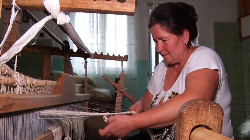 На Міжгірщині відроджують давнє ремесло виготовлення гуні (ВІДЕО)