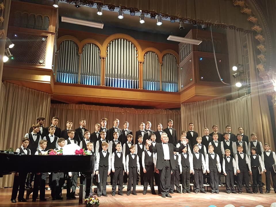 У неділю хор хлопчиків та юнаків хорової школи з ювілейною концертною програмою виступить в Мукачеві