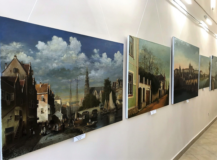 В Ужгороді поціновувачам мистецтва пропонують познайомитися з художнім жанром Veduta на тематичній виставці (ФОТО)